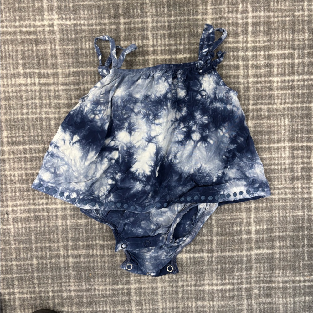 Splendid tie die romper 6-12 months